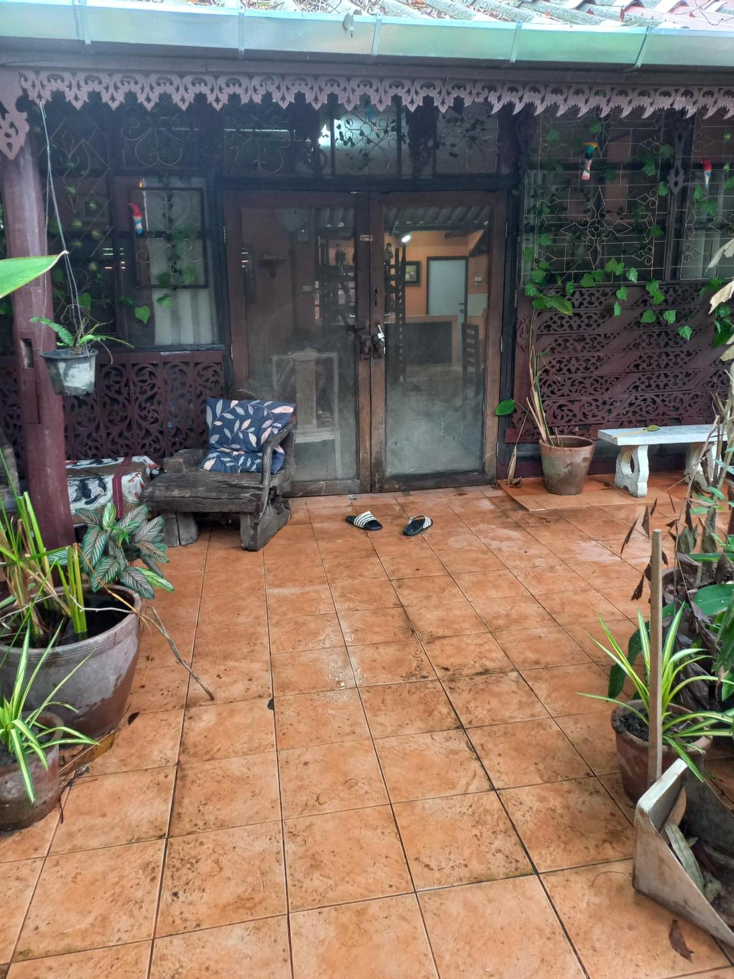 Hotel Teak House Chiang Mai Exterior foto