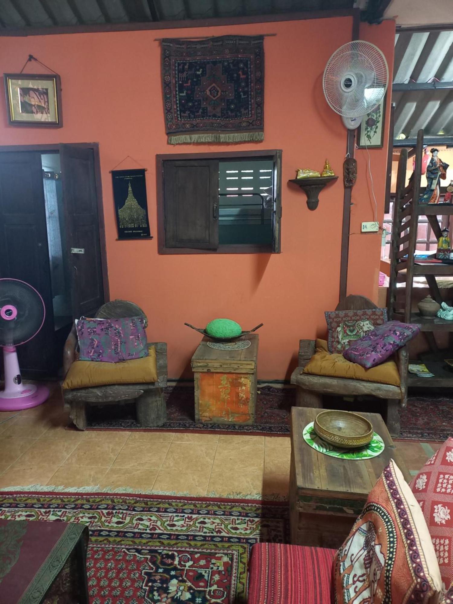 Hotel Teak House Chiang Mai Exterior foto